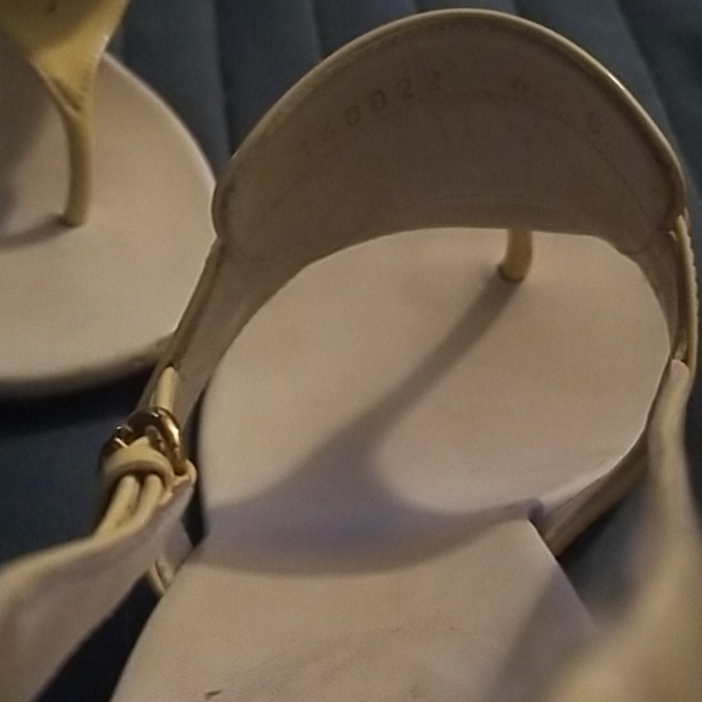 Gucci Horsebit Thong Sandals - Picture 4 of 7